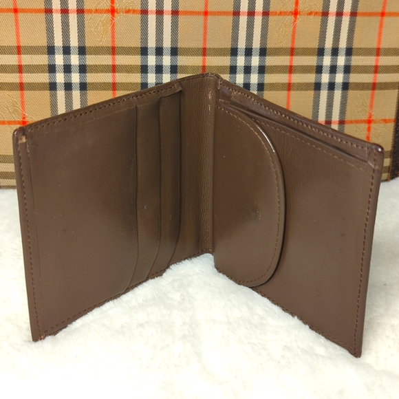 BURBERRY Vintage Wallet - Unisex - EUC - Picture 4 of 10